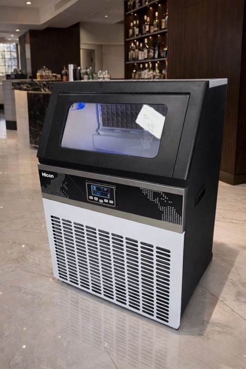 Buz aparatı 120 Kq — Bakı