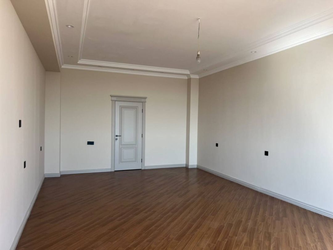 Satılır 4 otaqlı yeni tikili 196 m² — Mənzil, Bakı (2)