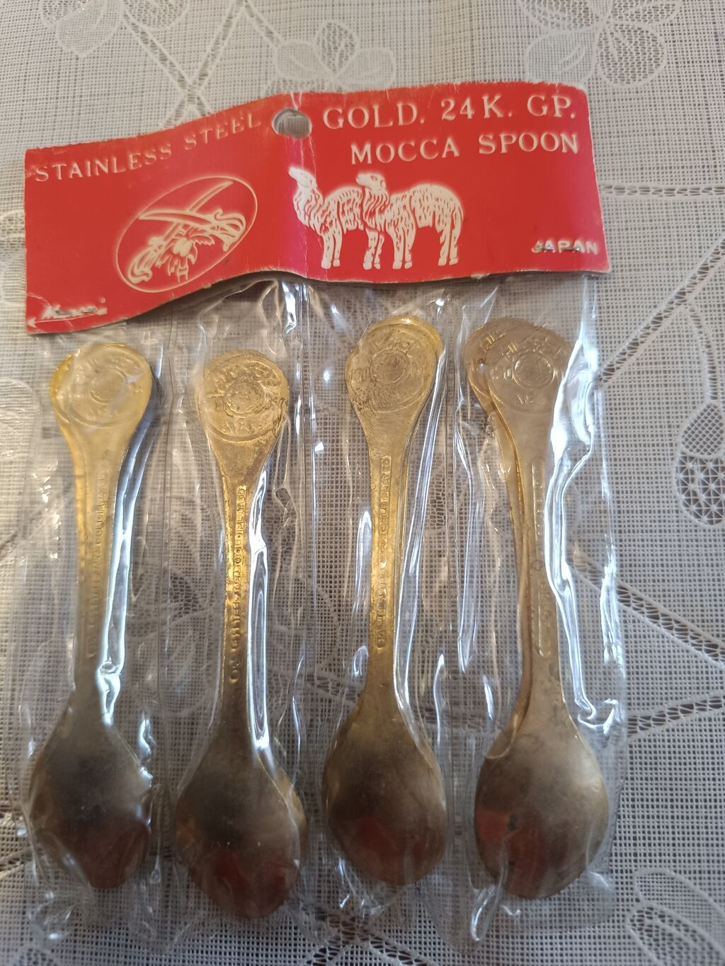 Məhsul: 24K qızıl örtüklü mokka qaşıqları dəsti - Brend/istehsal — Qaşıq, çəngəl, bıçaq, Bakı (2)