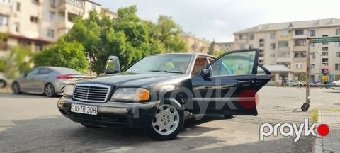 Mercedes C 220, 2.2 L, 1996 il, 390 000 km