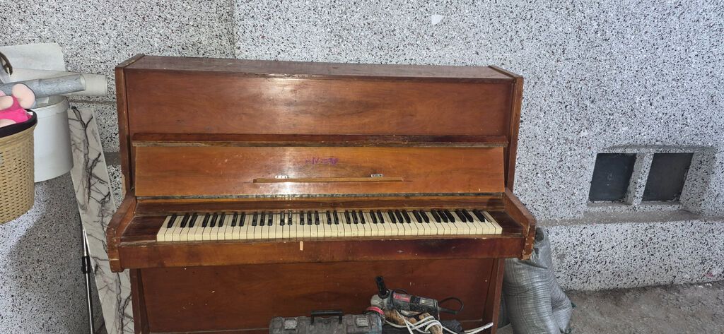 İşlək veziyetde pianodur hazır vezihetde — Pianino və digər klaviş alətləri, Quba (3)