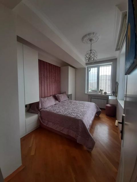Satılır 3 otaqlı yeni tikili 70 m² — Bakı
