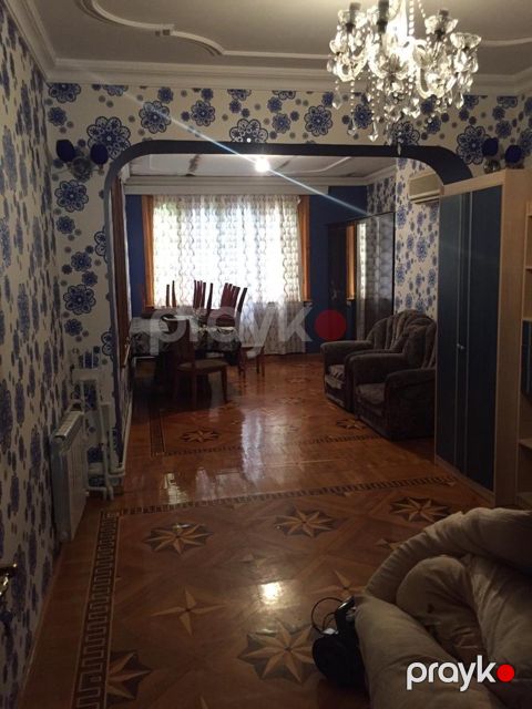 İcarəyə verilir 2 otaqlı köhnə tikili 70 m² — Bakı
