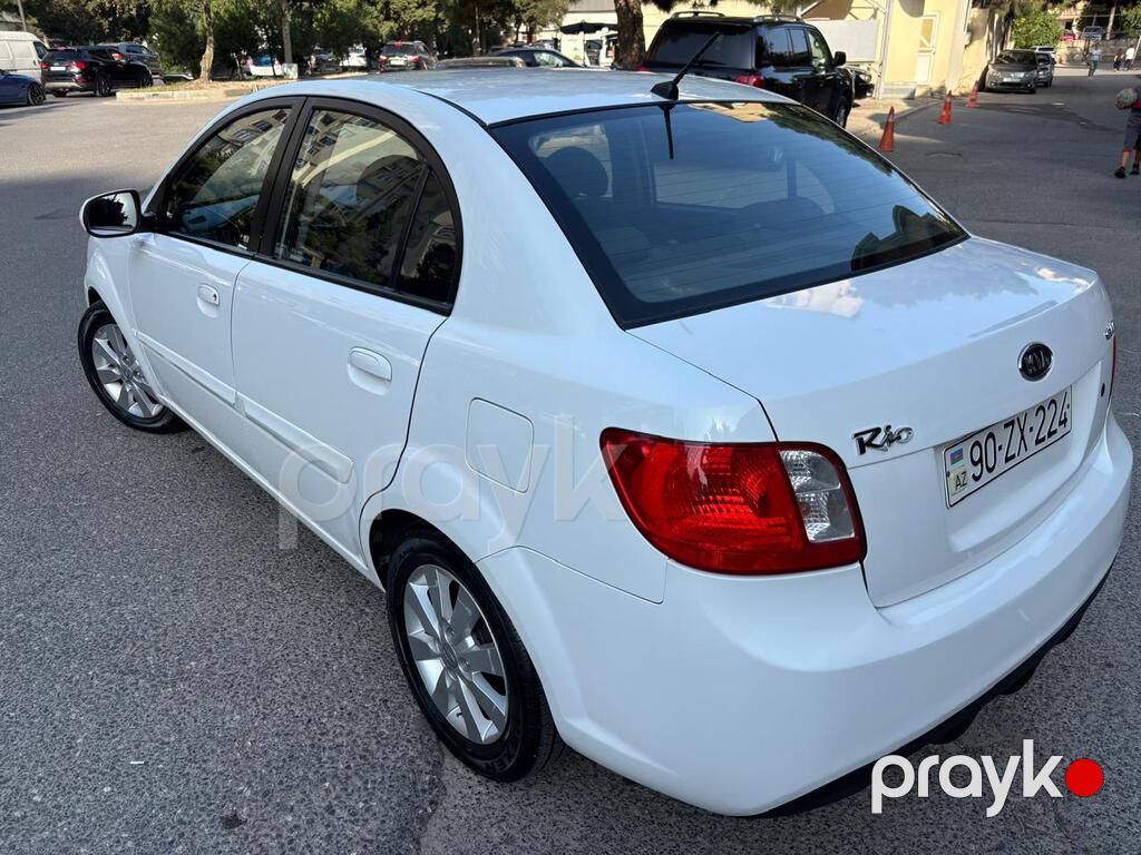 Kia Rio, 1.6 L, 2011 il, 150 000 km — Avtomobillər, Bakı (8)
