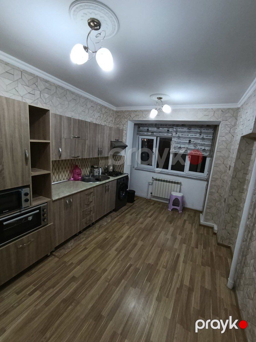 Satılır 2 otaqlı köhnə tikili 65 m² — Mənzil, Bakı (8)