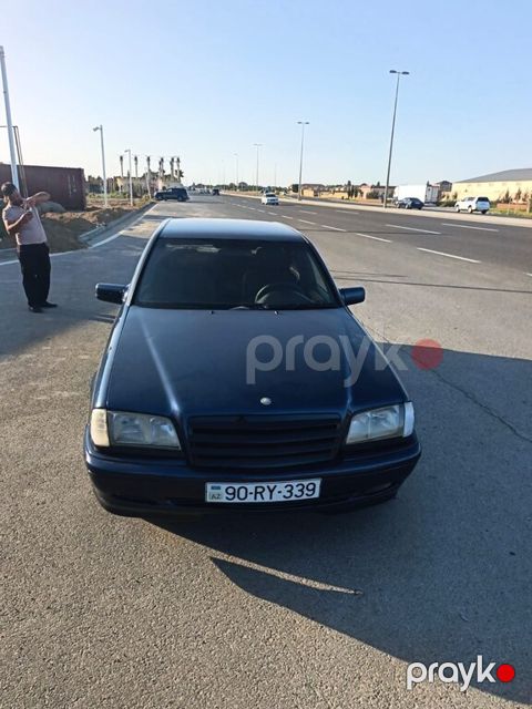 Mercedes C 180, 1.8 L, 1997 il, 300 000 km