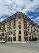 Satılır obyekt 218 m² — Siyavuş Əhmədov
