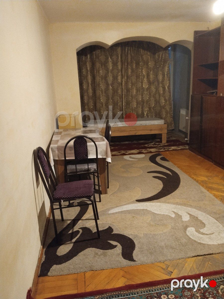 Satılır 2 otaqlı köhnə tikili 55 m² — Mənzil, Bakı (2)