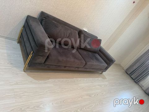 Tek divan acilmir bazasi yoxdu 250azn ünvan yasamal(6612)*Tehi E — Bakı