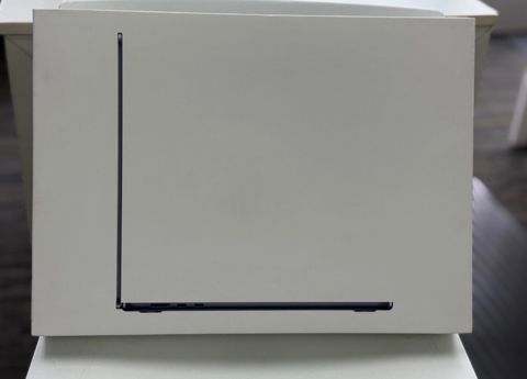 Apple MacBook Air 15” M3 8GB / 256GB — Bakı