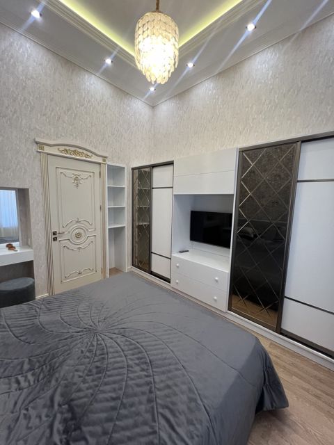 İcarəyə verilir 3 otaqlı köhnə tikili 100 m² — Bakı