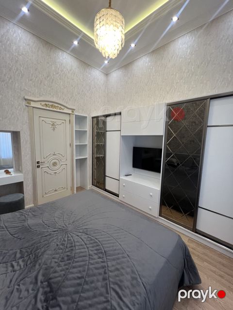 İcarəyə verilir 3 otaqlı köhnə tikili 100 m²