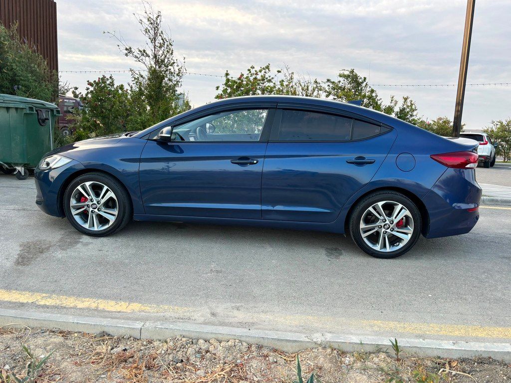 Hyundai Avante, 1.6 L, 2017 il, 197 000 km — Avtomobillər, Bakı (5)