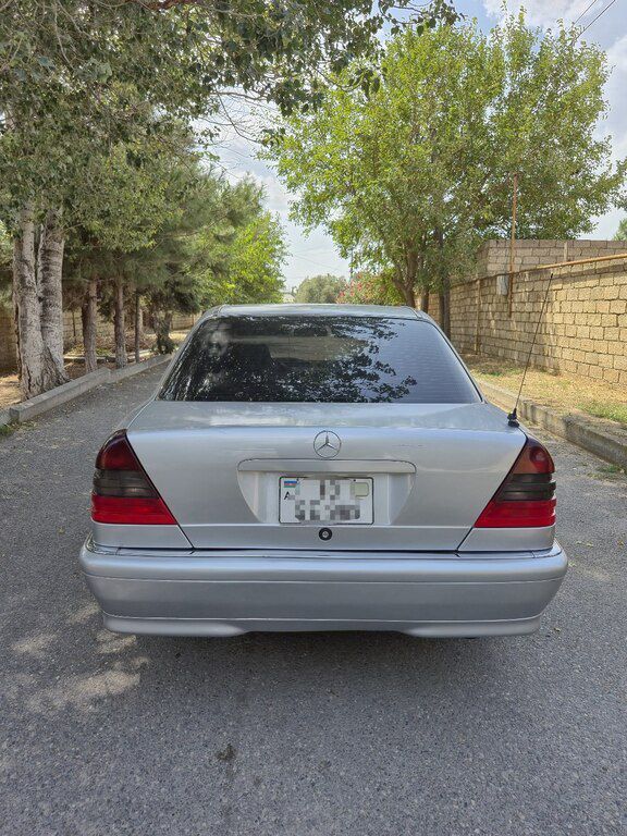 Mercedes C 240, 2.4 L, 1997 il, 286 000 km — Avtomobillər, Bakı (2)