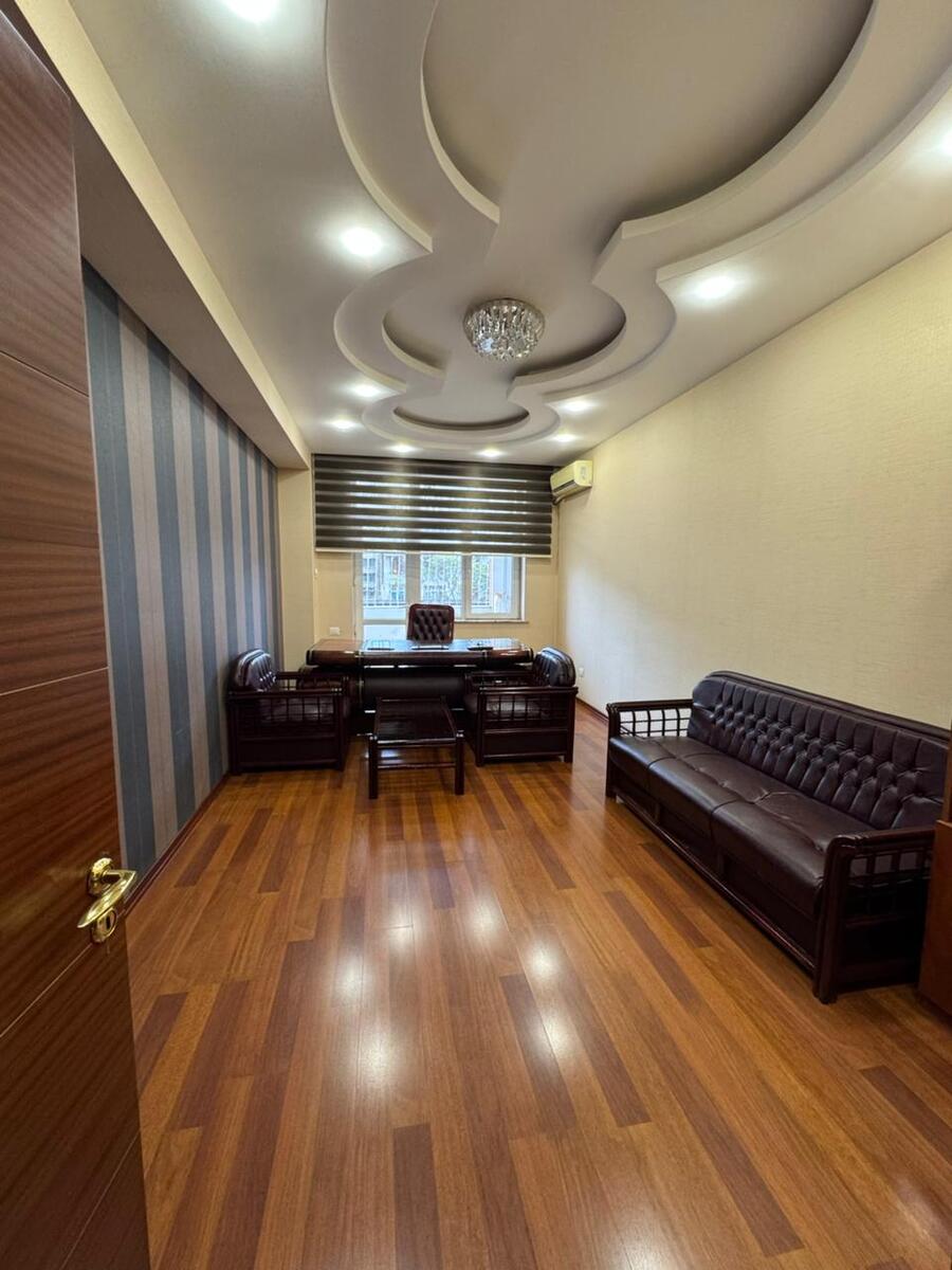 İcarəyə verilir 3 otaqlı ofis 170 m² — Ofis, Bakı (2)