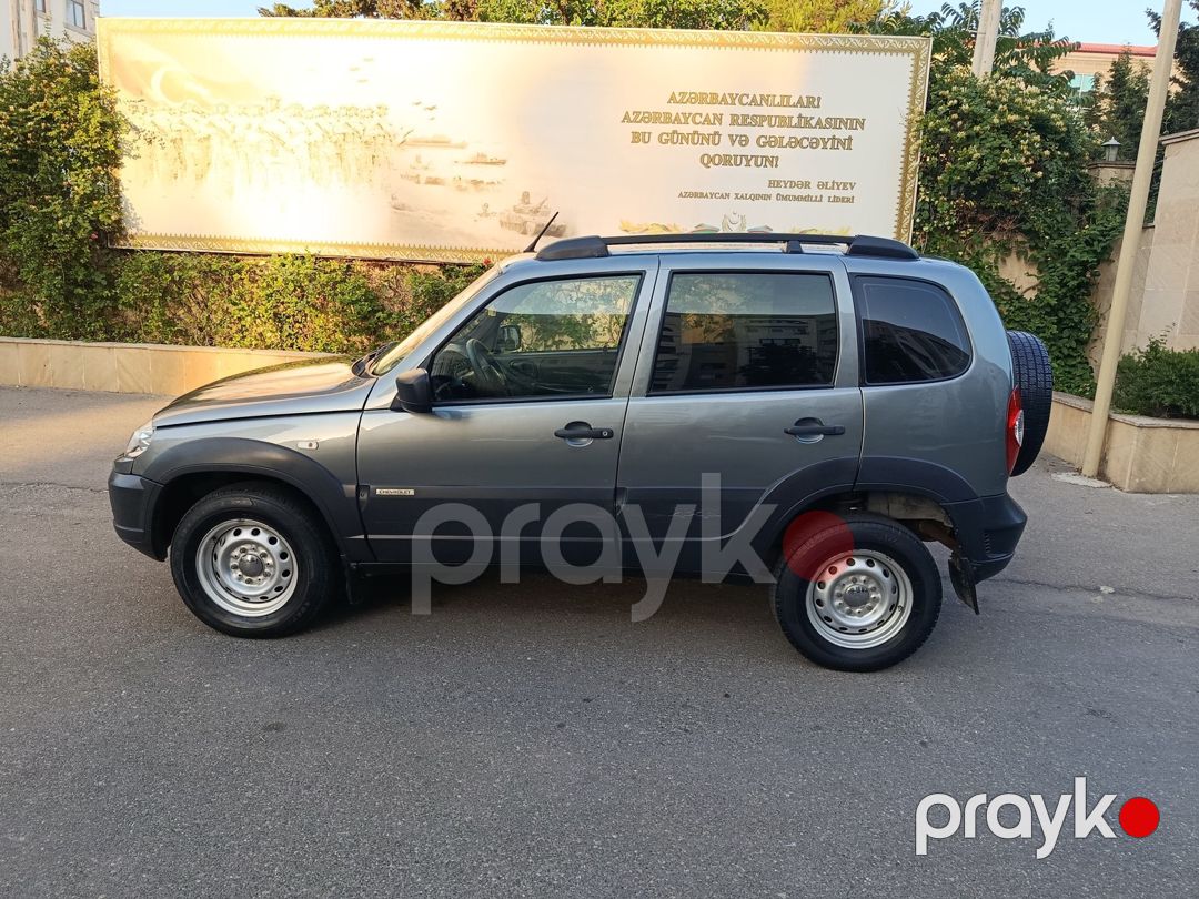 Chevrolet Niva, 2016 il — Avtomobillər, Bakı (3)