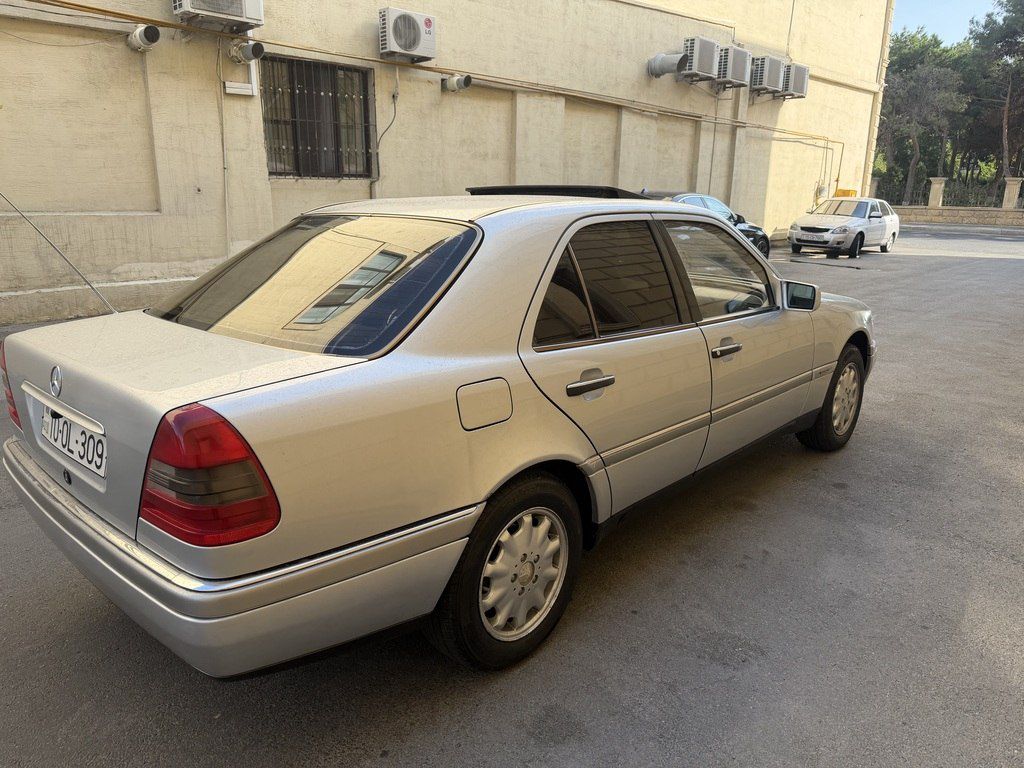 Mercedes C 180, 1.8 L, 1995 il, 631 380 km — Avtomobillər, Bakı (6)