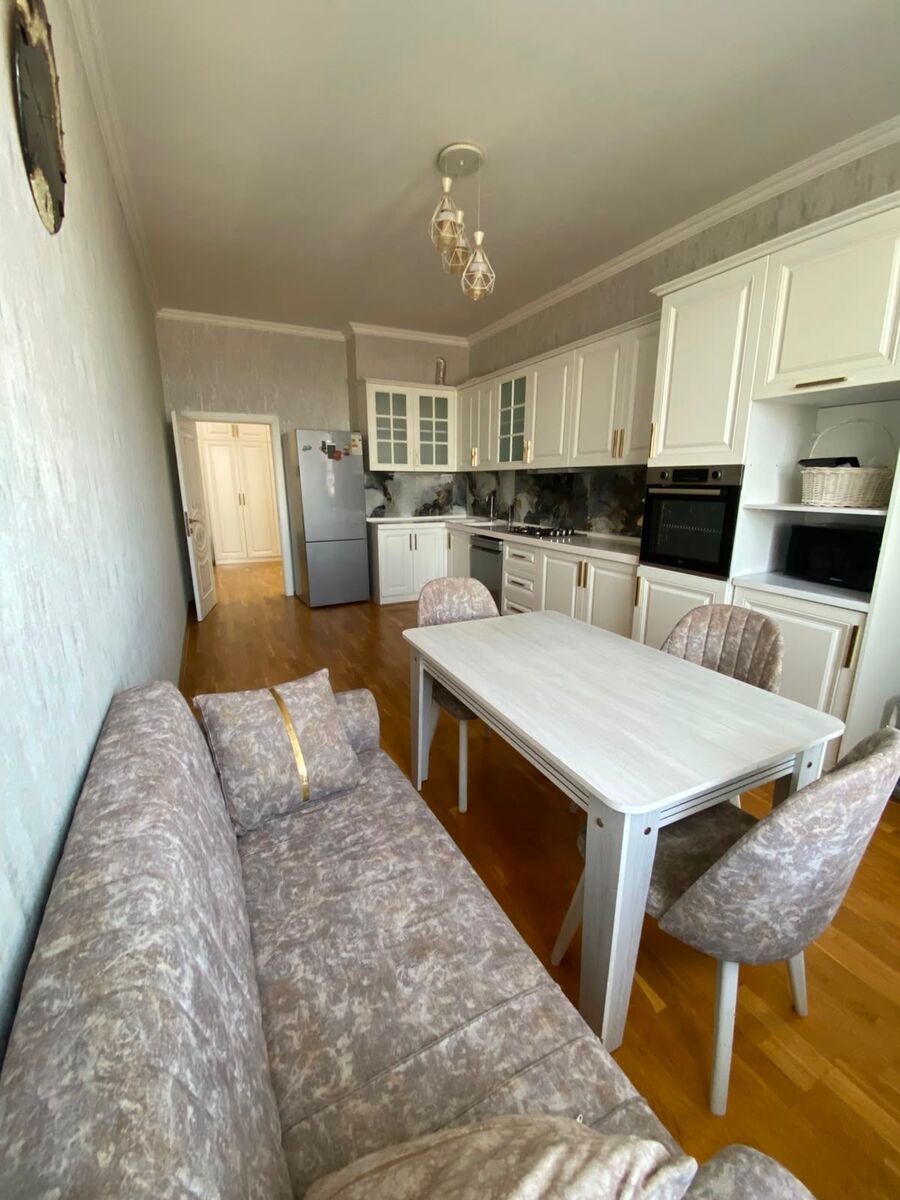 İcarəyə verilir 3 otaqlı yeni tikili 120 m² — Mənzil, Bakı (2)