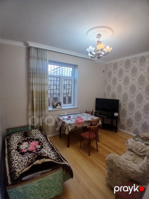 Satılır 2 otaqlı həyət evi/bağ evi 91 m²