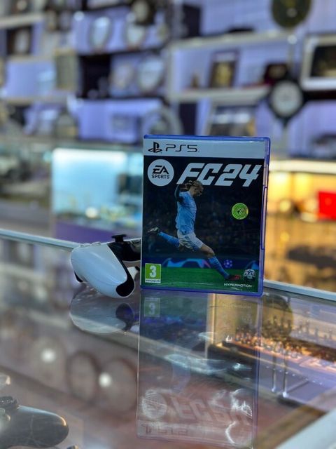 PS5 üçün "FC24" oyun diski — Bakı
