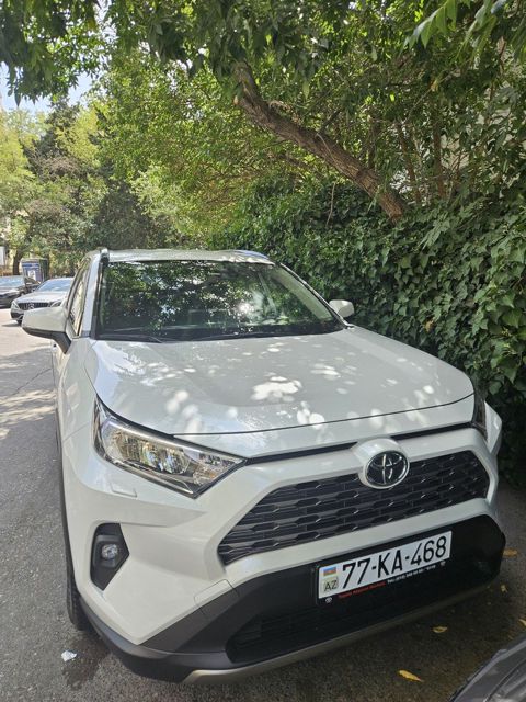 Toyota RAV4, 2.5 L, 2023 il, 43 000 km — Bakı