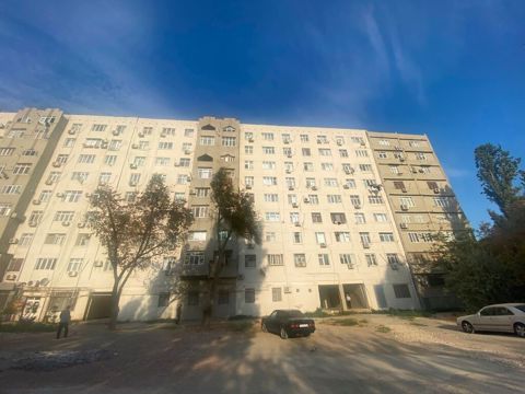 Bakı, 3 otaqlı, Köhnə tikili, 75 kv. m — Bakı