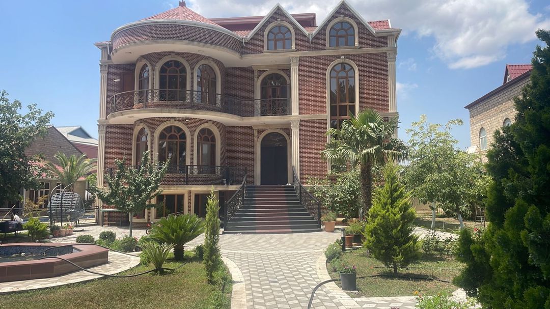 Satılır 9 otaqlı həyət evi/bağ evi 800 m² — Ev, villa, Bakı (3)