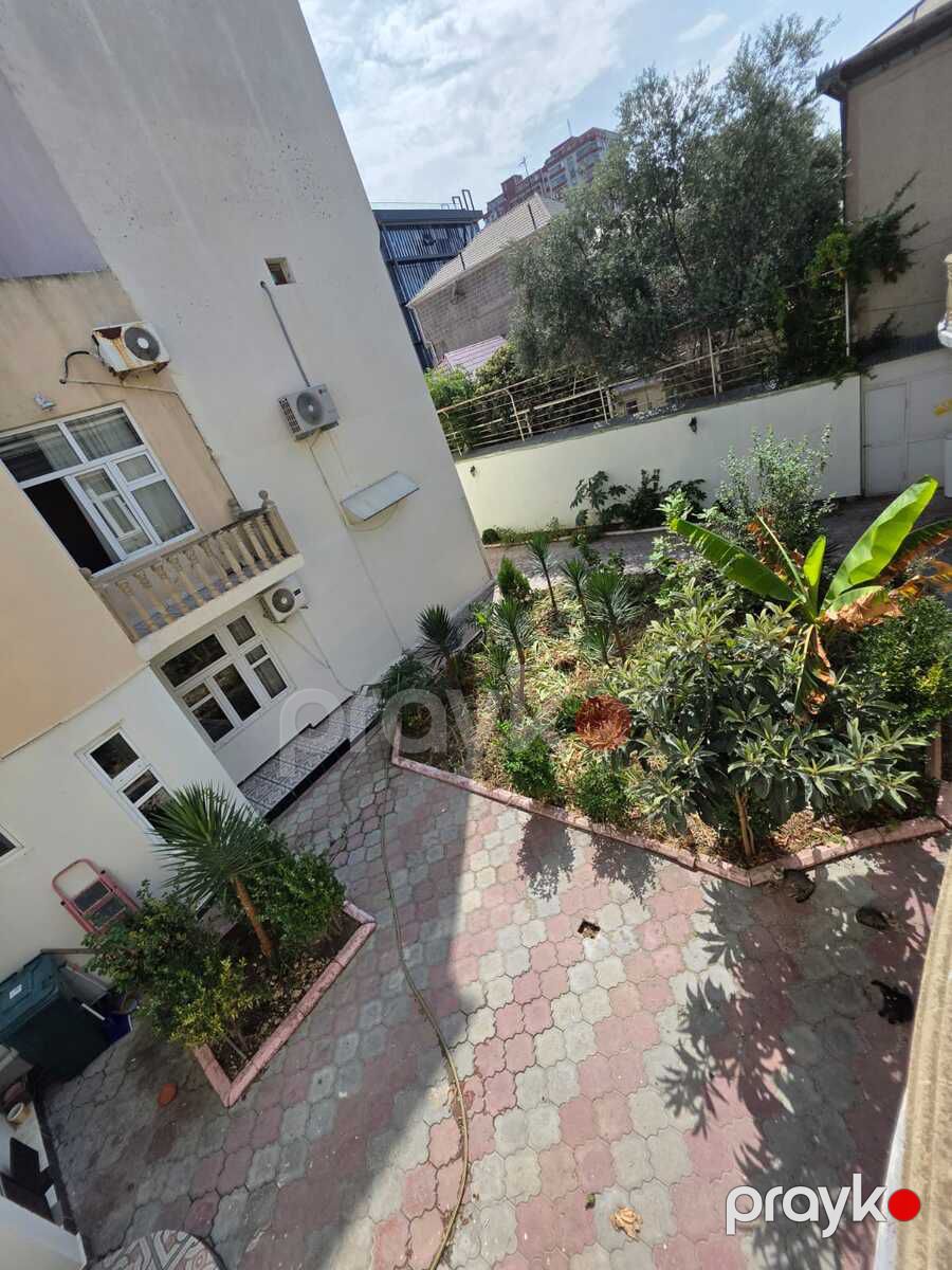 İcarəyə verilir 8 otaqlı həyət evi/bağ evi 500 m² — Ev, villa, Bakı (2)