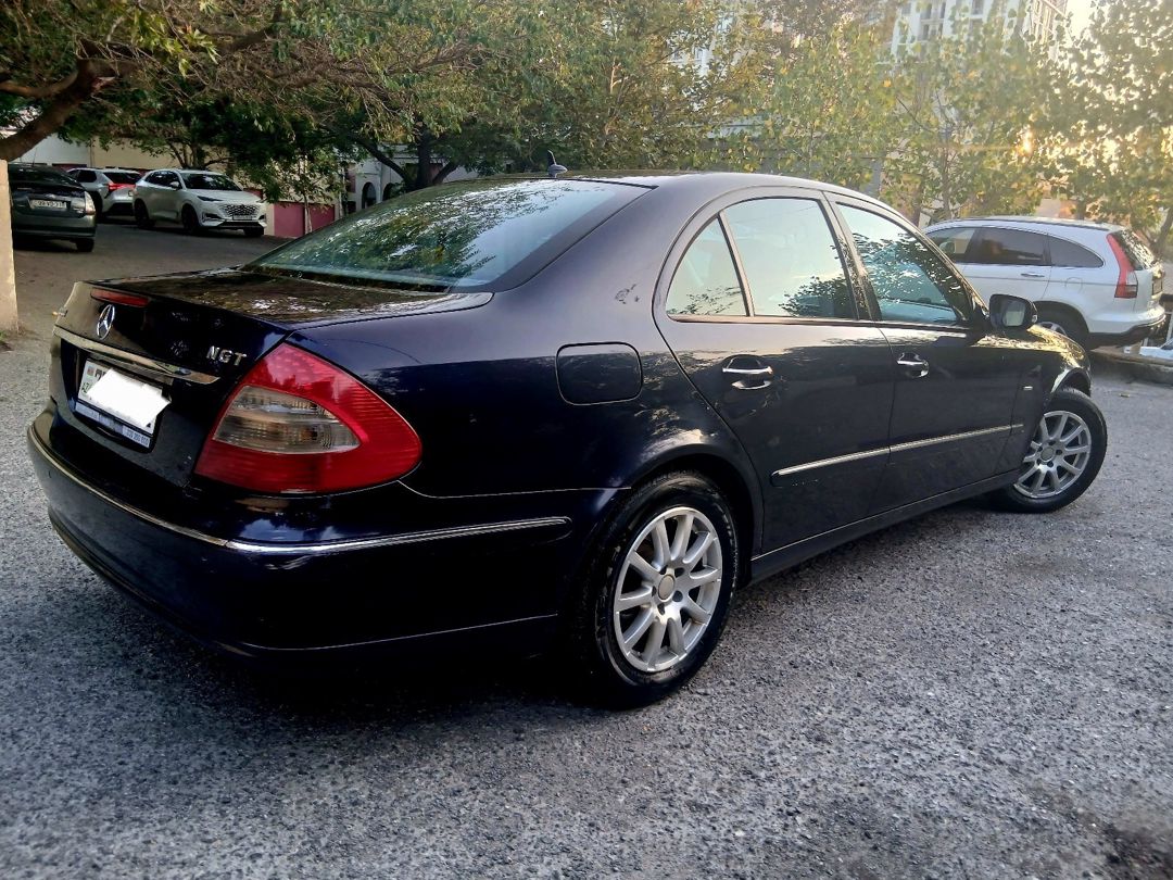 Mercedes E 200, 2008 il — Avtomobillər, Bakı (7)