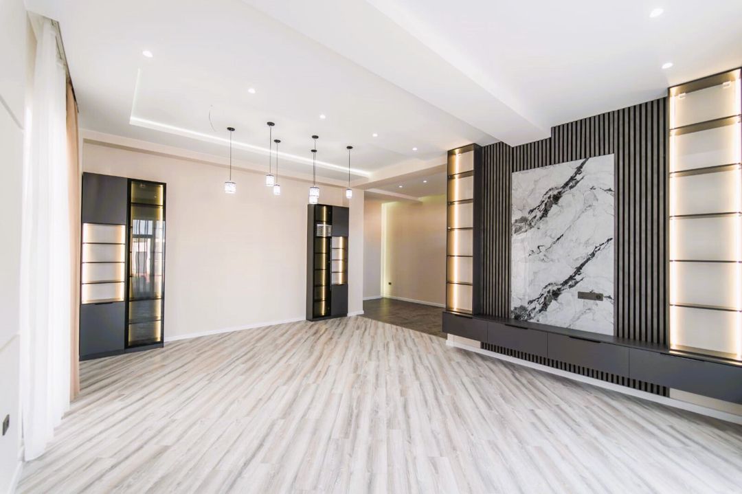 Satılır 6 otaqlı həyət evi/bağ evi 300 m² — Ev, villa, Bakı (6)