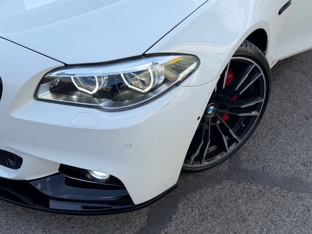 BMW 535, 3.0 L, 2015 il, 31 800 km — Avtomobillər, Gəncə (12)
