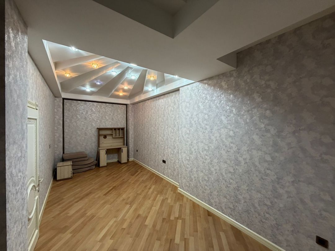 İcarəyə verilir 5 otaqlı yeni tikili 180 m² — Mənzil, Bakı (2)