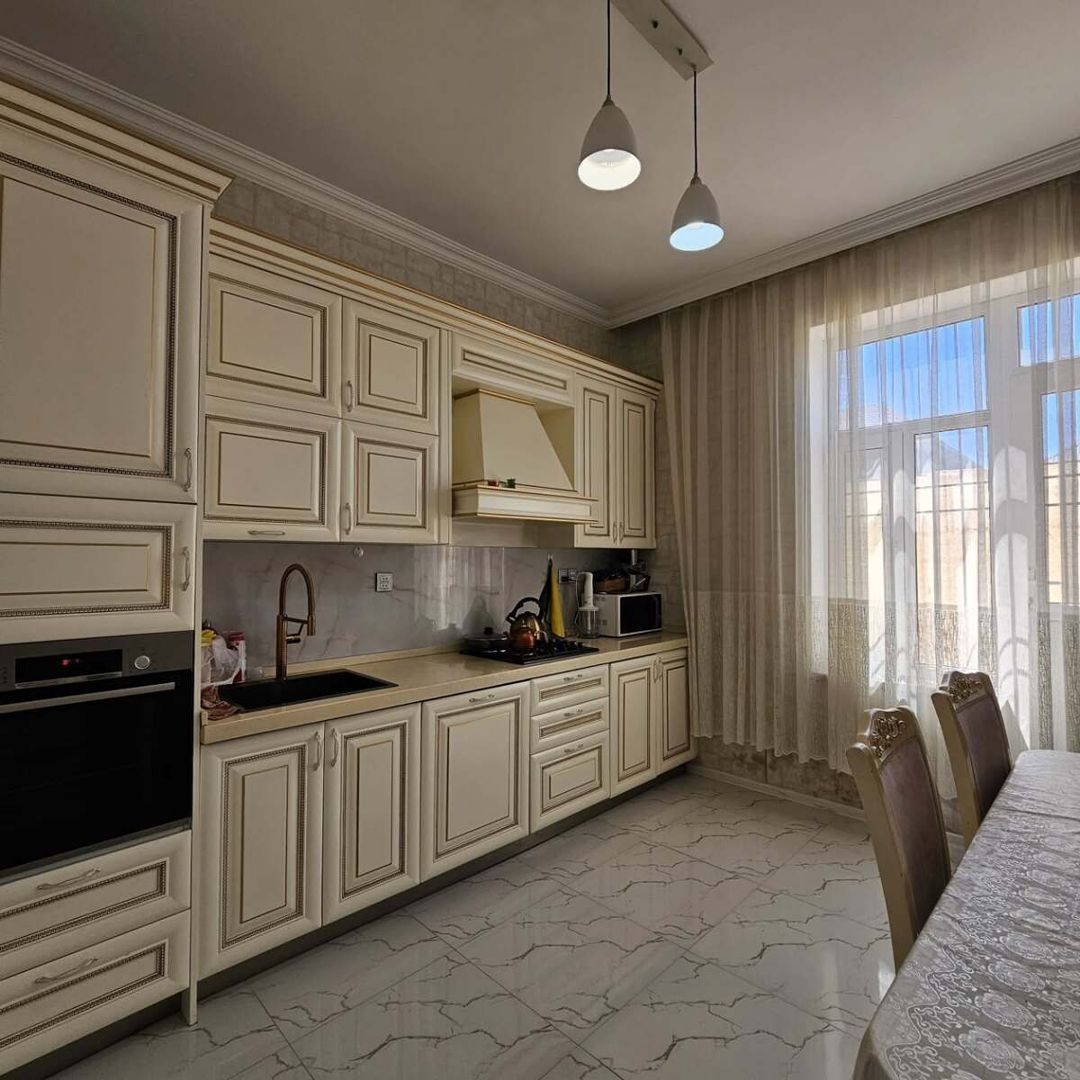 Satılır 4 otaqlı həyət evi/bağ evi 160 m² — Ev, villa, Bakı (9)