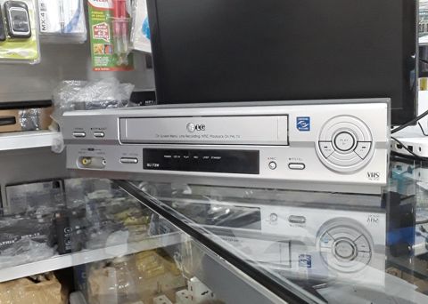 Video pleyer LG — Bakı