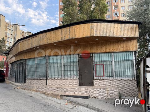 Satılır obyekt 180 m² — Bakı