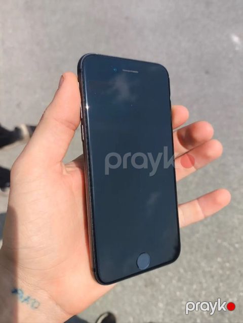 IPhone 8, Space Gray, Simsiz şarj — Digah