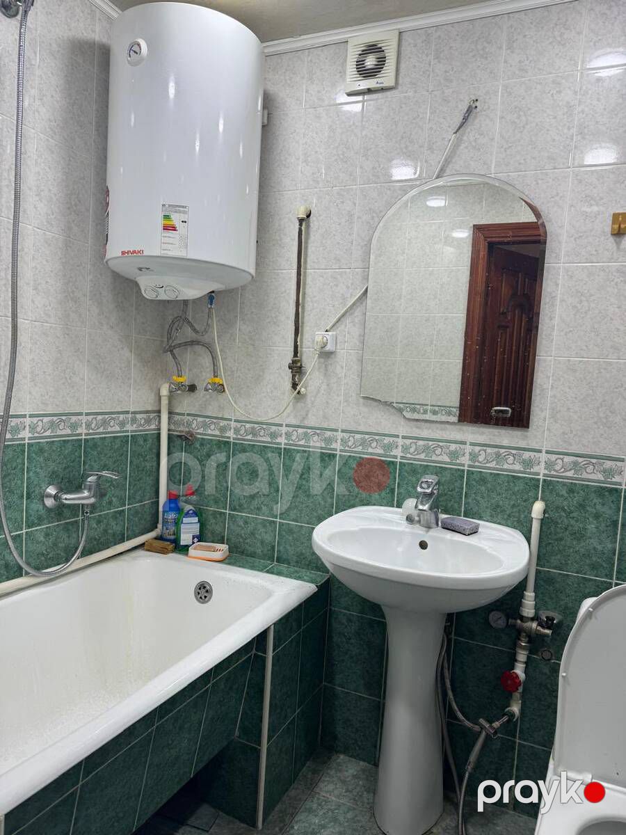 Satılır 1 otaqlı köhnə tikili 38 m² — Mənzil, Bakı (4)