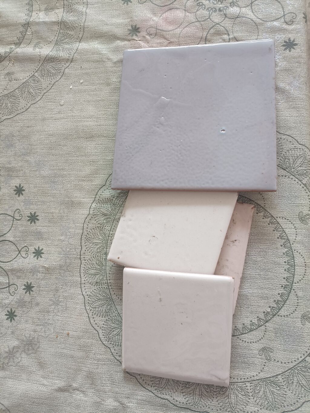 Kafel təzə sovetin möhkəm keyfiyətli çox sayda var 200-300əd olar — Plitka və örtü materialları, Gəncə (3)