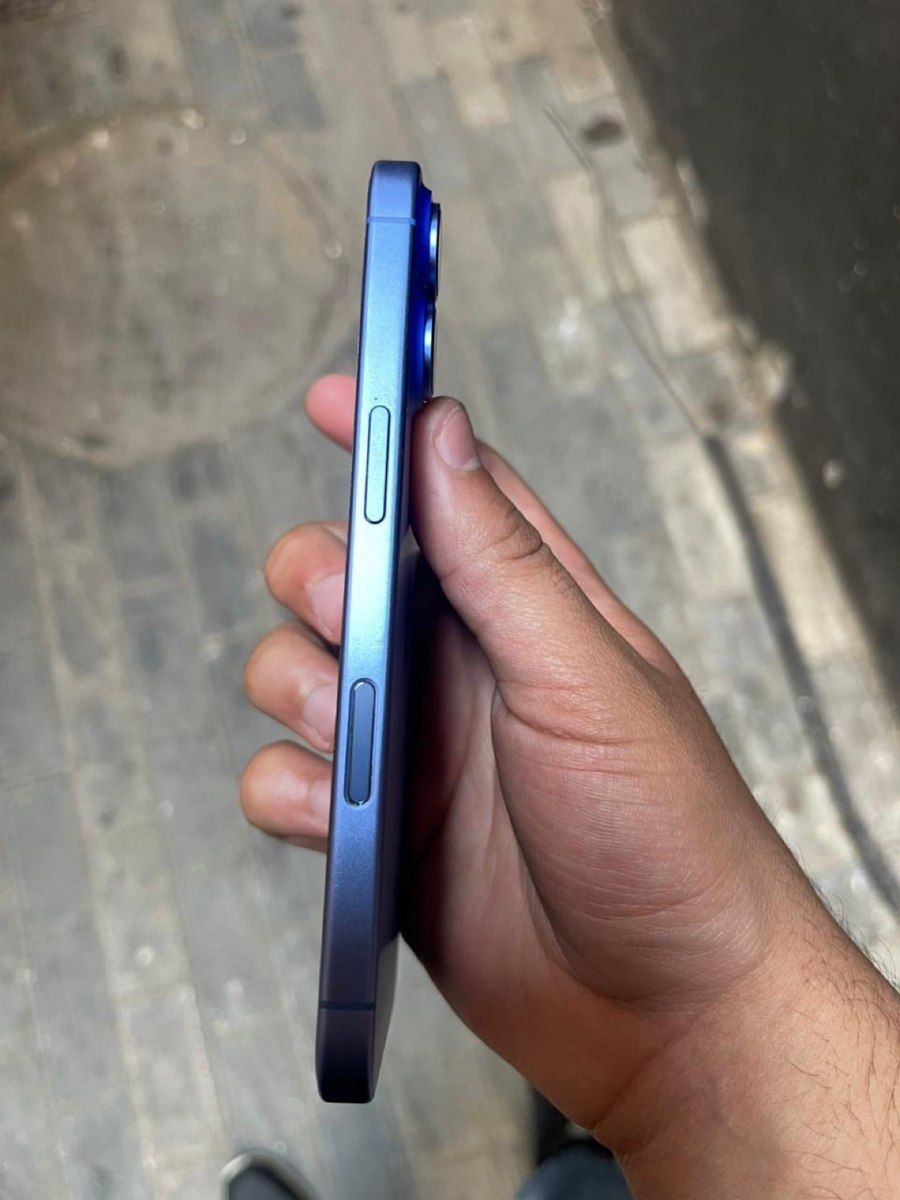 Apple iPhone 16 Ultramarine 128GB/8GB — Smartfonlar, Bakı (6)