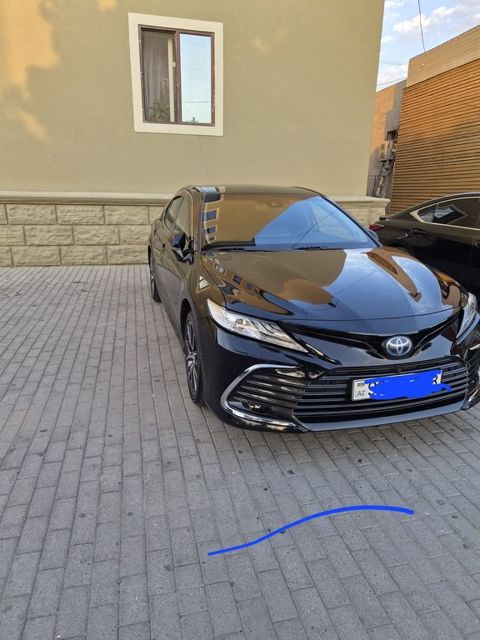 Toyota Camry, 2.5 L, 1.6 kWh, 2021 il, 183 000 km — Bakı