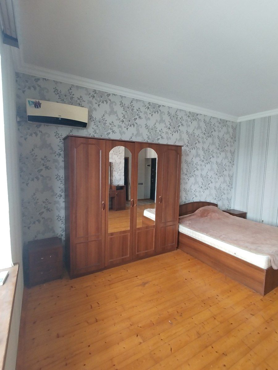 İcarəyə verilir 1 otaqlı köhnə tikili 45 m² — Mənzil, Bakı (5)