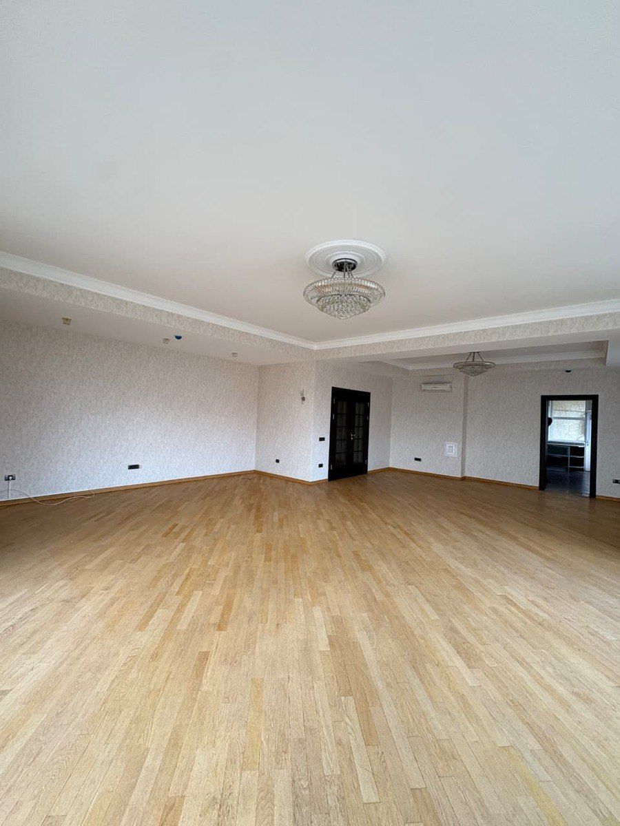 Satılır 4 otaqlı yeni tikili 236 m² — Mənzil, Bakı (7)