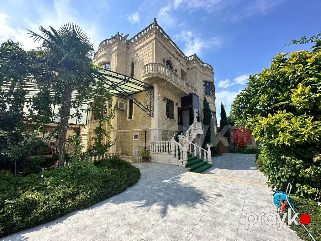 Satılır 8 otaqlı həyət evi/bağ evi 800 m² — Ev, villa, Bakı