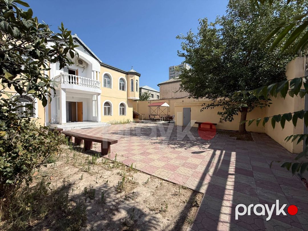 Satılır 9 otaqlı həyət evi/bağ evi 420 m² — Ev, villa, Bakı (4)