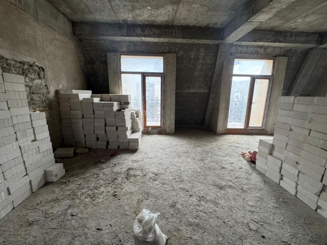 Satılır 4 otaqlı yeni tikili 180 m² — Mənzil, Bakı (5)
