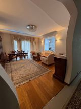 İcarəyə verilir 3 otaqlı yeni tikili 130 m² — Hüseyn — Apartment