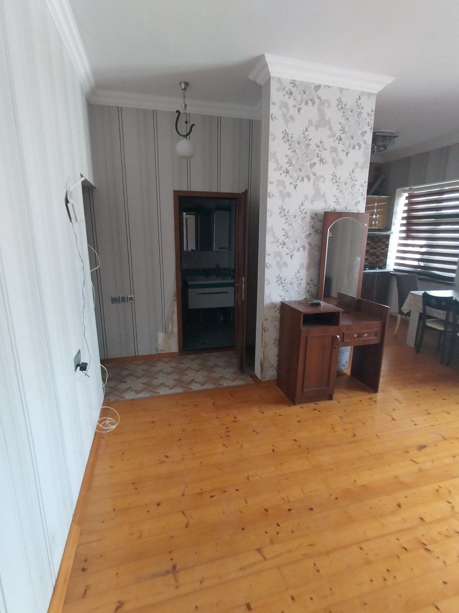İcarəyə verilir 1 otaqlı köhnə tikili 45 m² — Mənzil, Bakı (3)