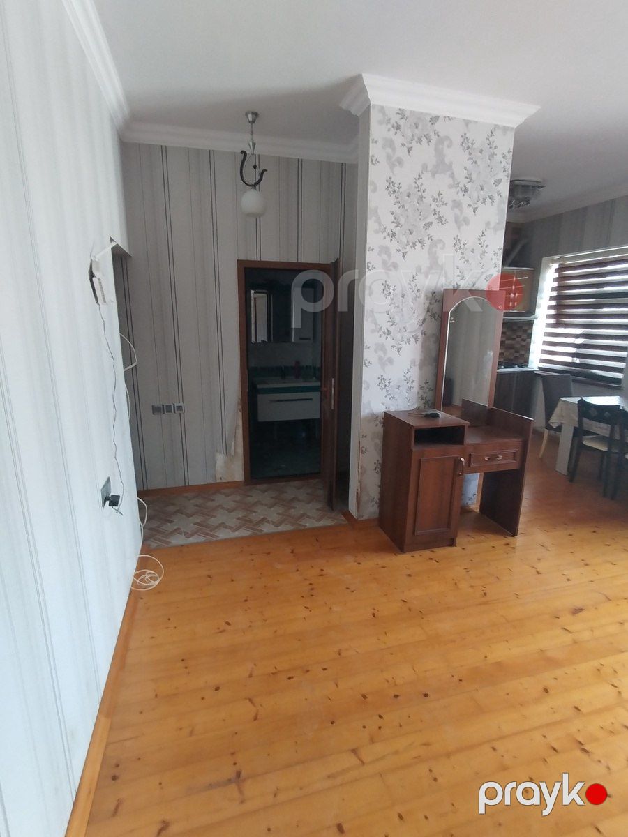 İcarəyə verilir 1 otaqlı köhnə tikili 45 m² — Mənzil, Bakı (3)
