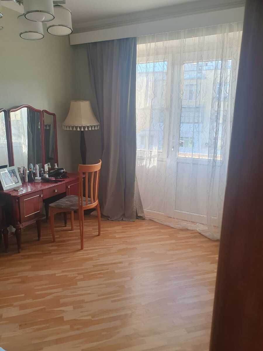 Satılır 5 otaqlı köhnə tikili 120 m² — Mənzil, Bakı (6)