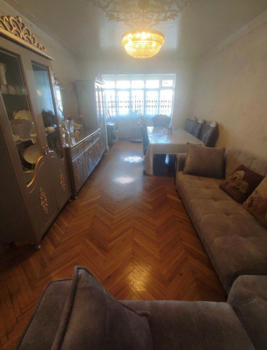 Satılır 4 otaqlı köhnə tikili 90 m² — Mənzil, Bakı (2)